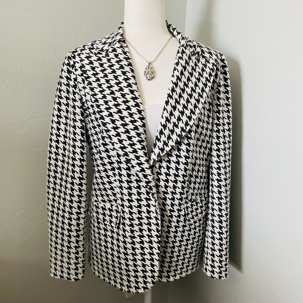 Sara Bristol Houndstooth Button Jacket SZ L